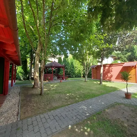 Brody 51 53 Apartment